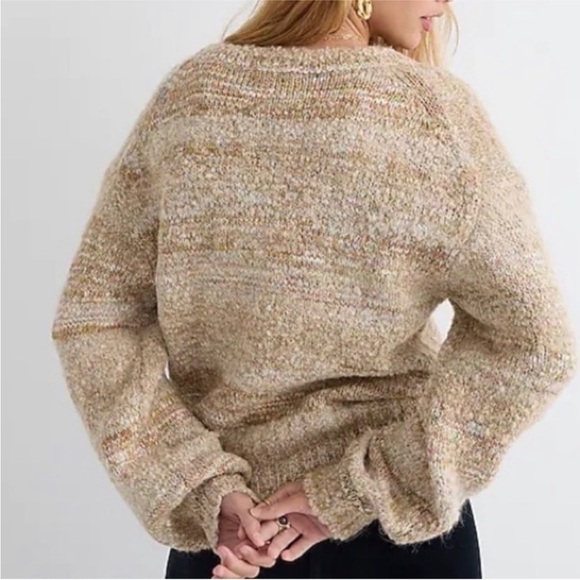 J. Crew V-Neck Beige Space Dye Knit Sweater Size Medium Wool Alp… - Picture 2 of 13